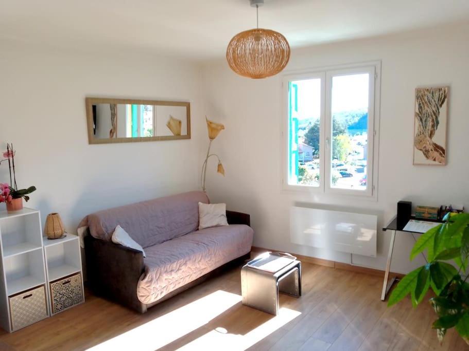 Maison 4 Pers Avec Jardin Au Pied Des Montagnes Ria Exterior foto